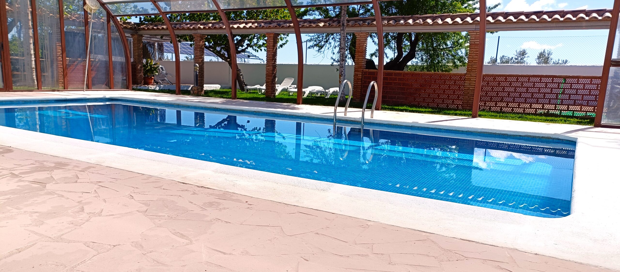 Piscina Casa Bodeguilla Piscina privada en Villa las Talas Casa Bodeguilla